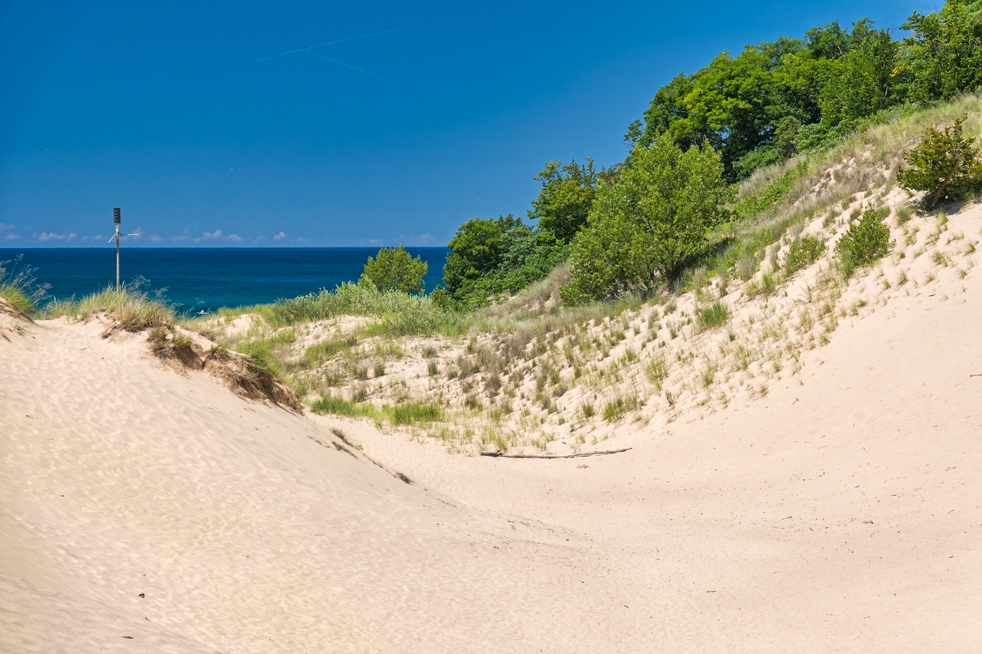 MI Dunes 00035