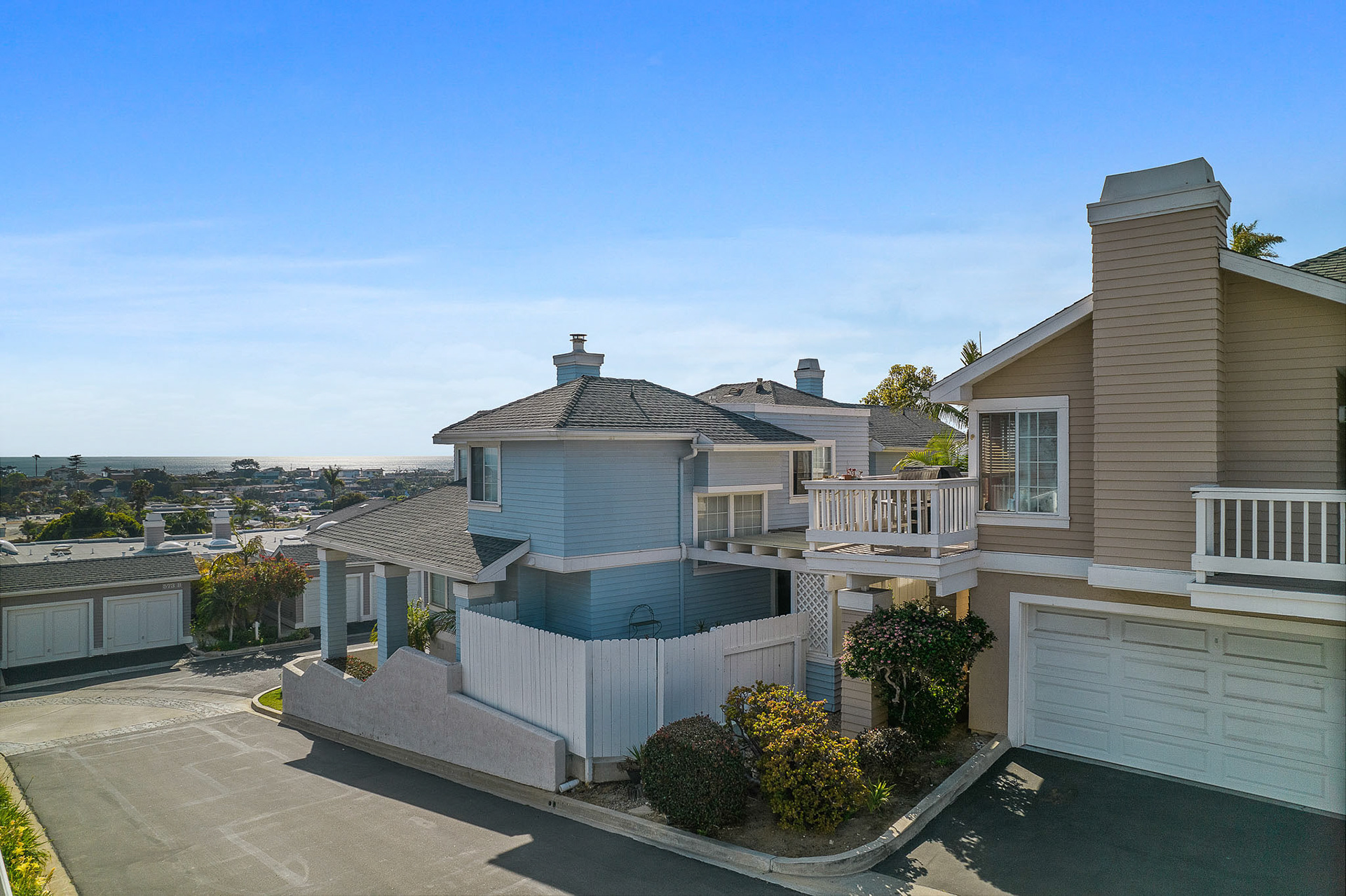 579 Hygeia Ave