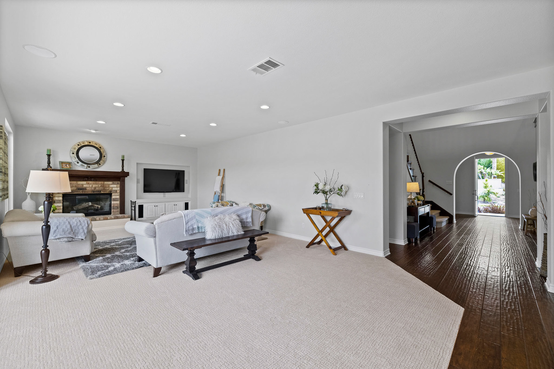 7443 Circulo Sequoia