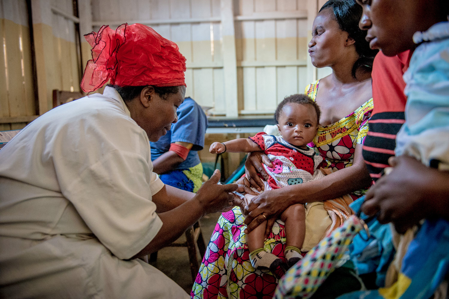 Vaccinations in Chahi Hospital supported by Focus Congo in Bukavu, Democratic Republic of Congo