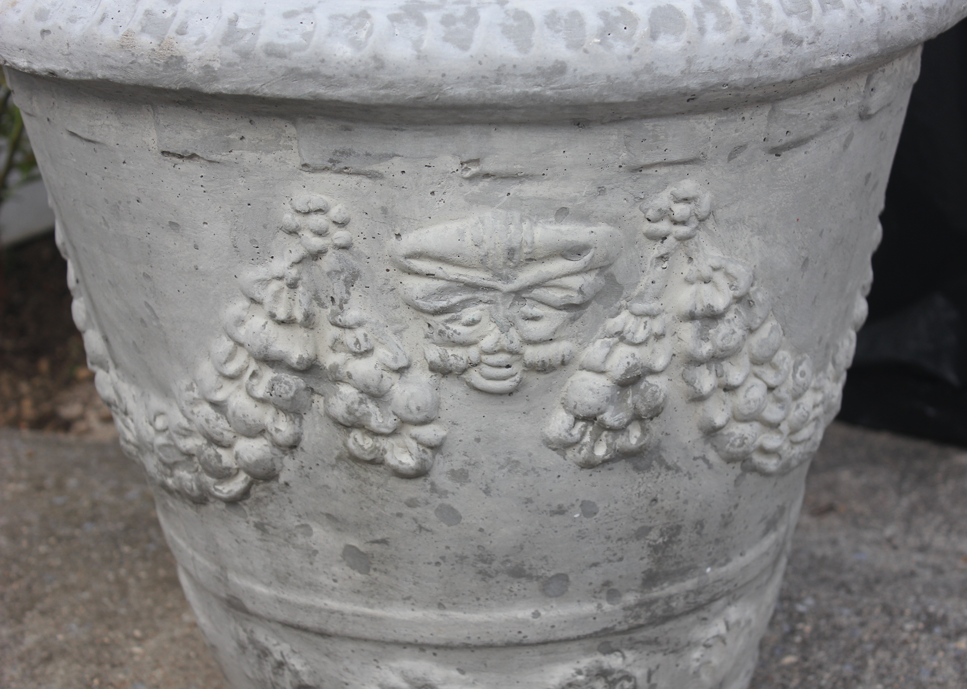 John's Concrete Art Planter