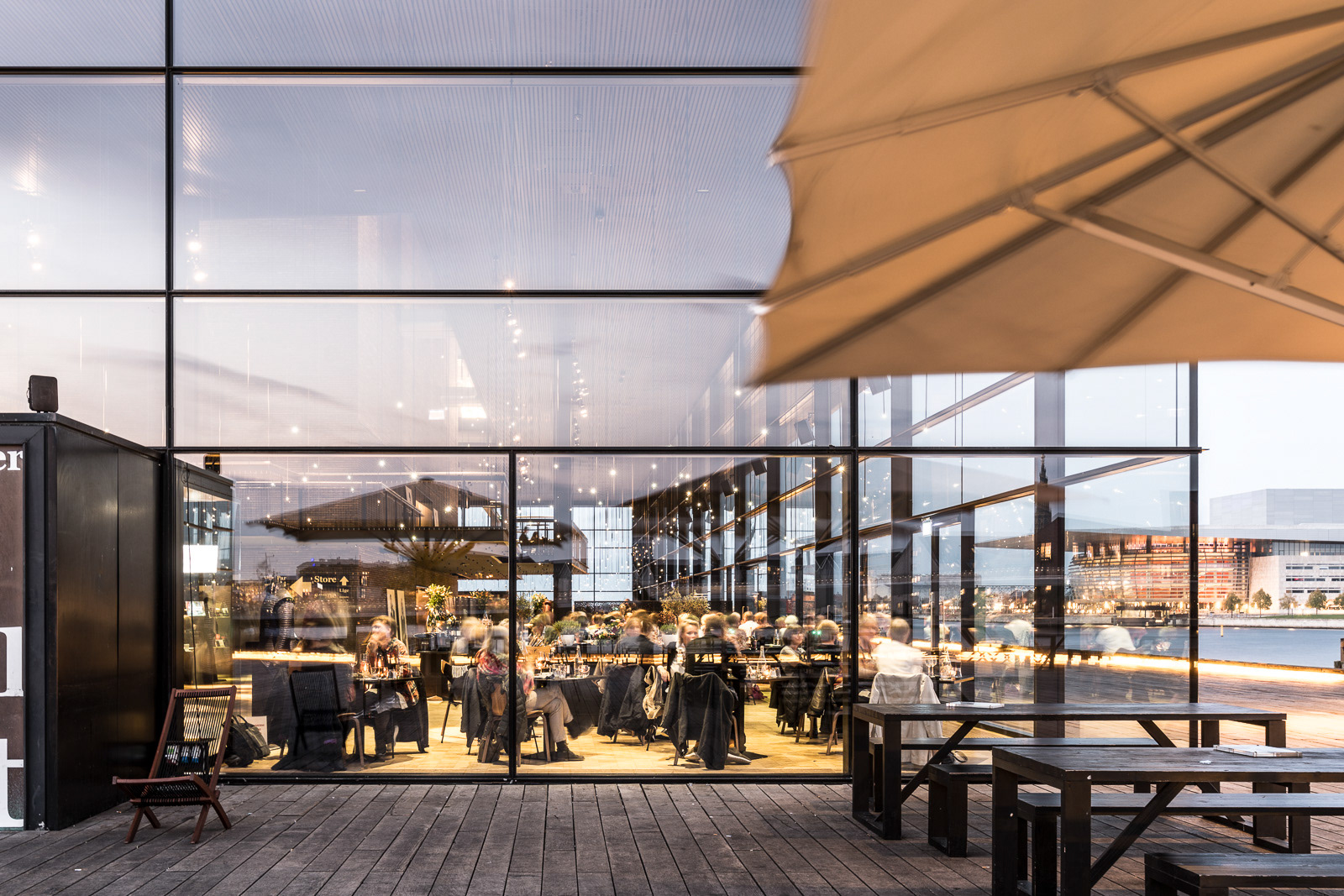 Cafe & Restaurant Ofelie, Royal Danish Theatre - photo Martin Kaufmann