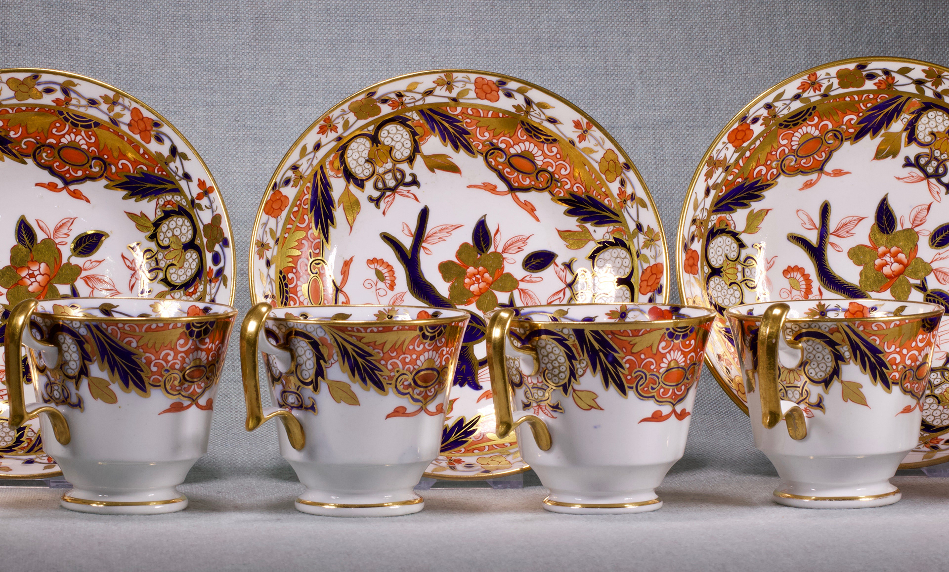 Antiquespode - Pattern 1946