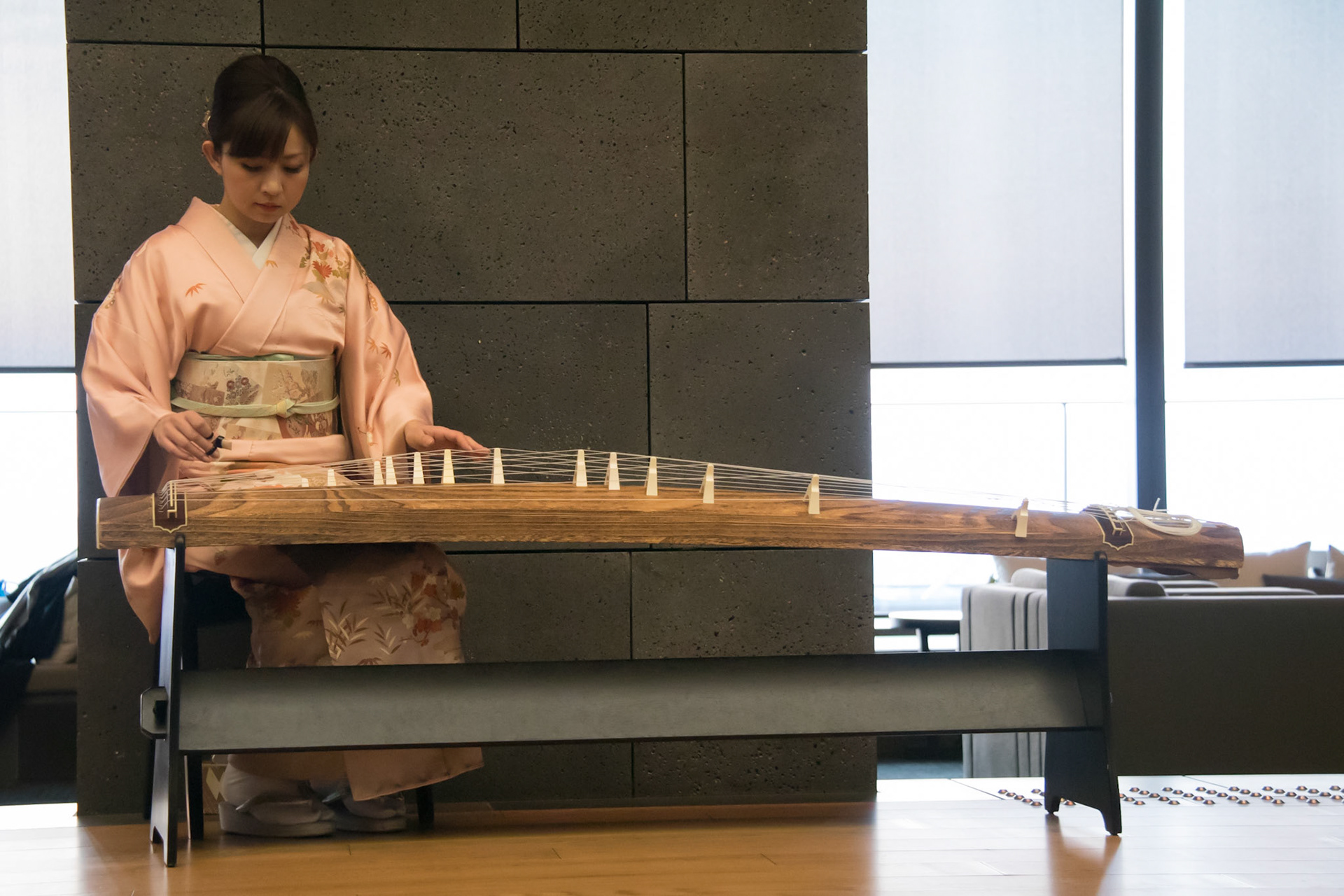 Music in the lounge, Aman Tokyo