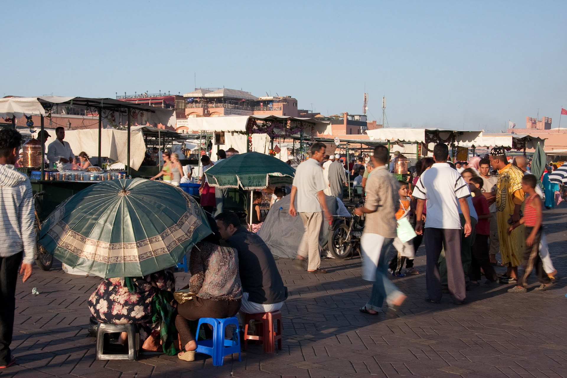 Place Djemaa el Fna in the evening