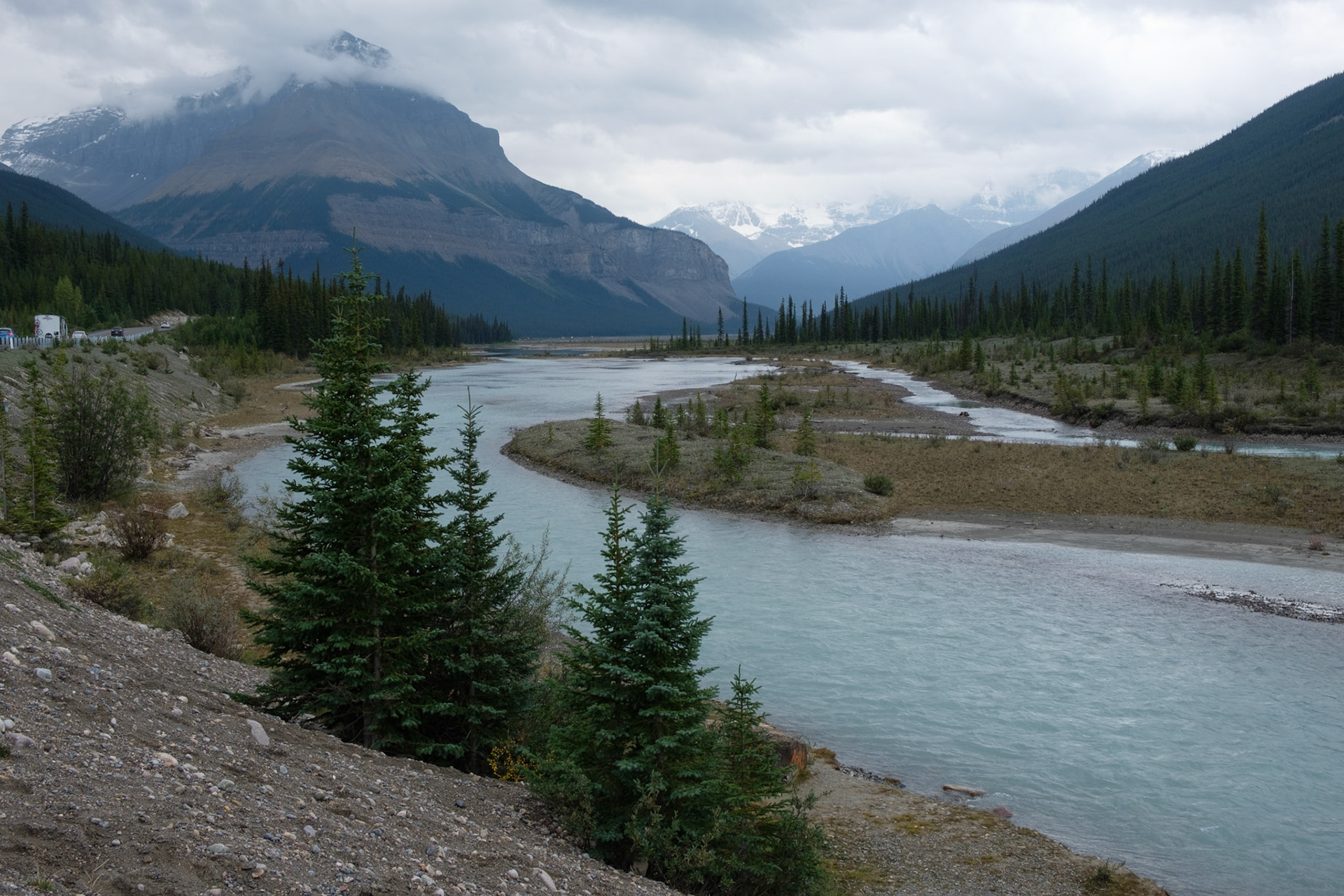 Tangle Ridge on left and Beauty Creek