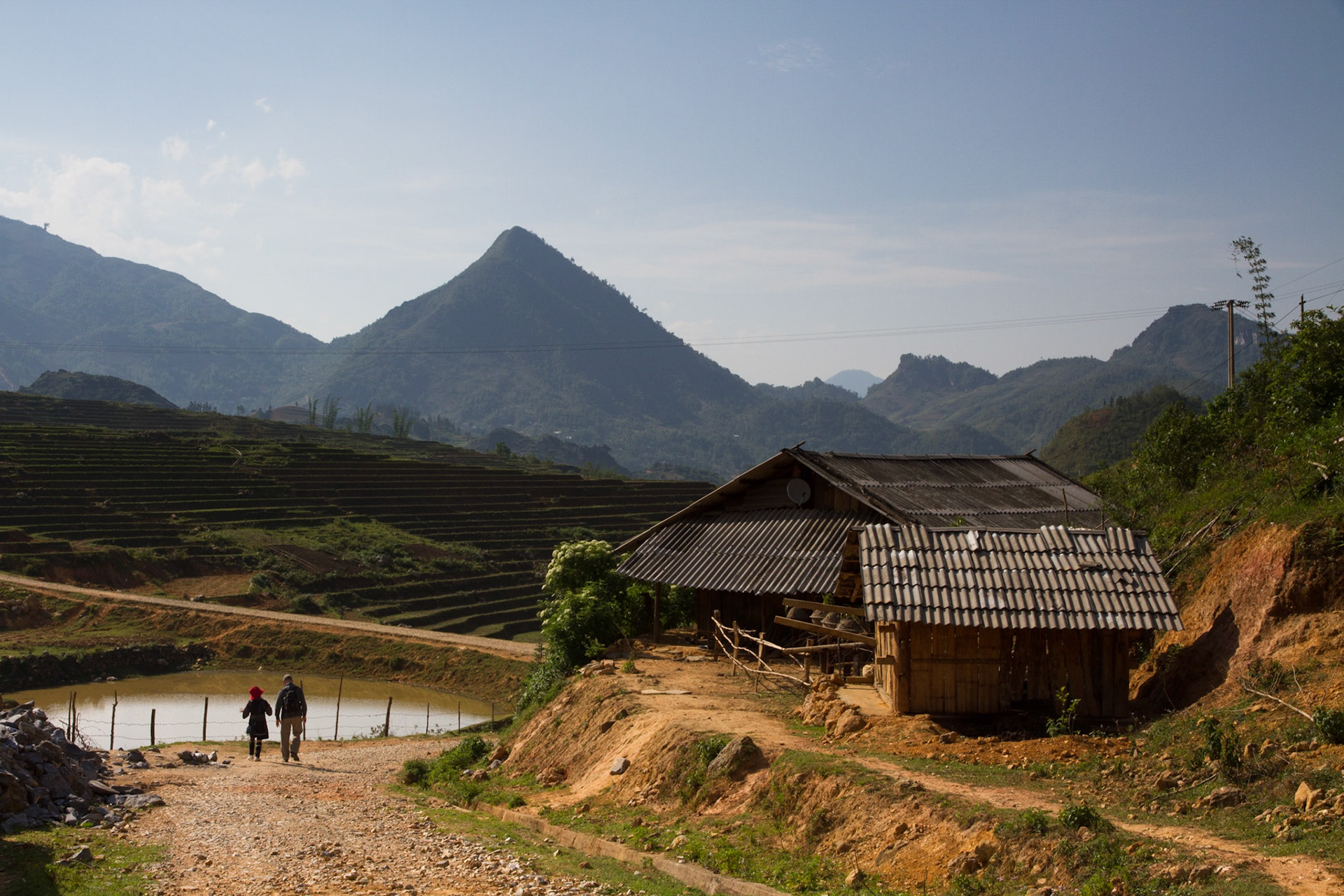 Trekking: Ma Tra and Ta Phin