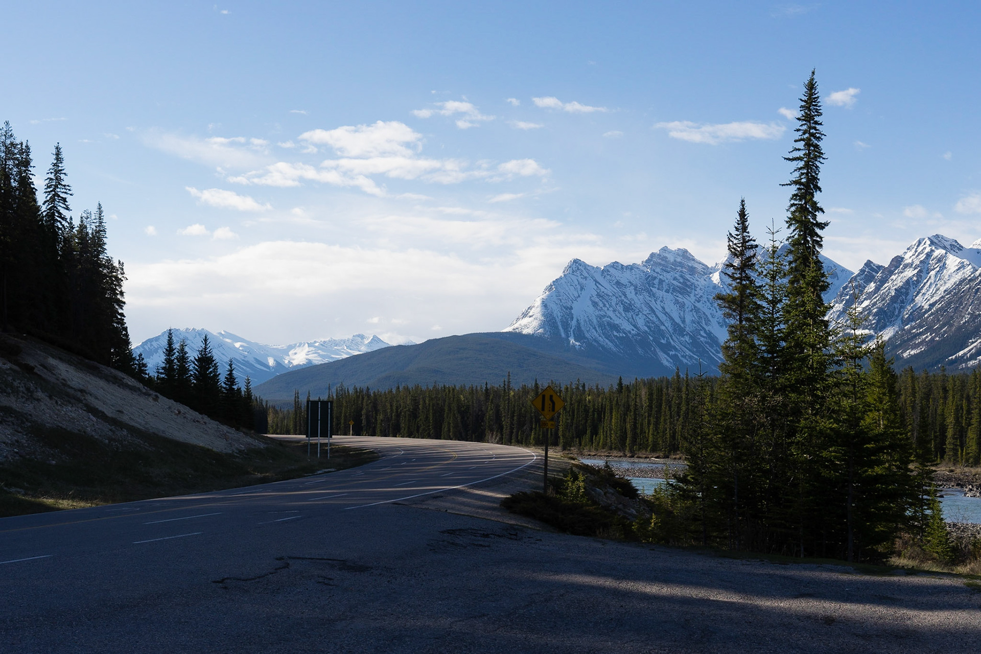 Icefield Parkway between Jasper and Saskatchewan River Crossing, Ab.