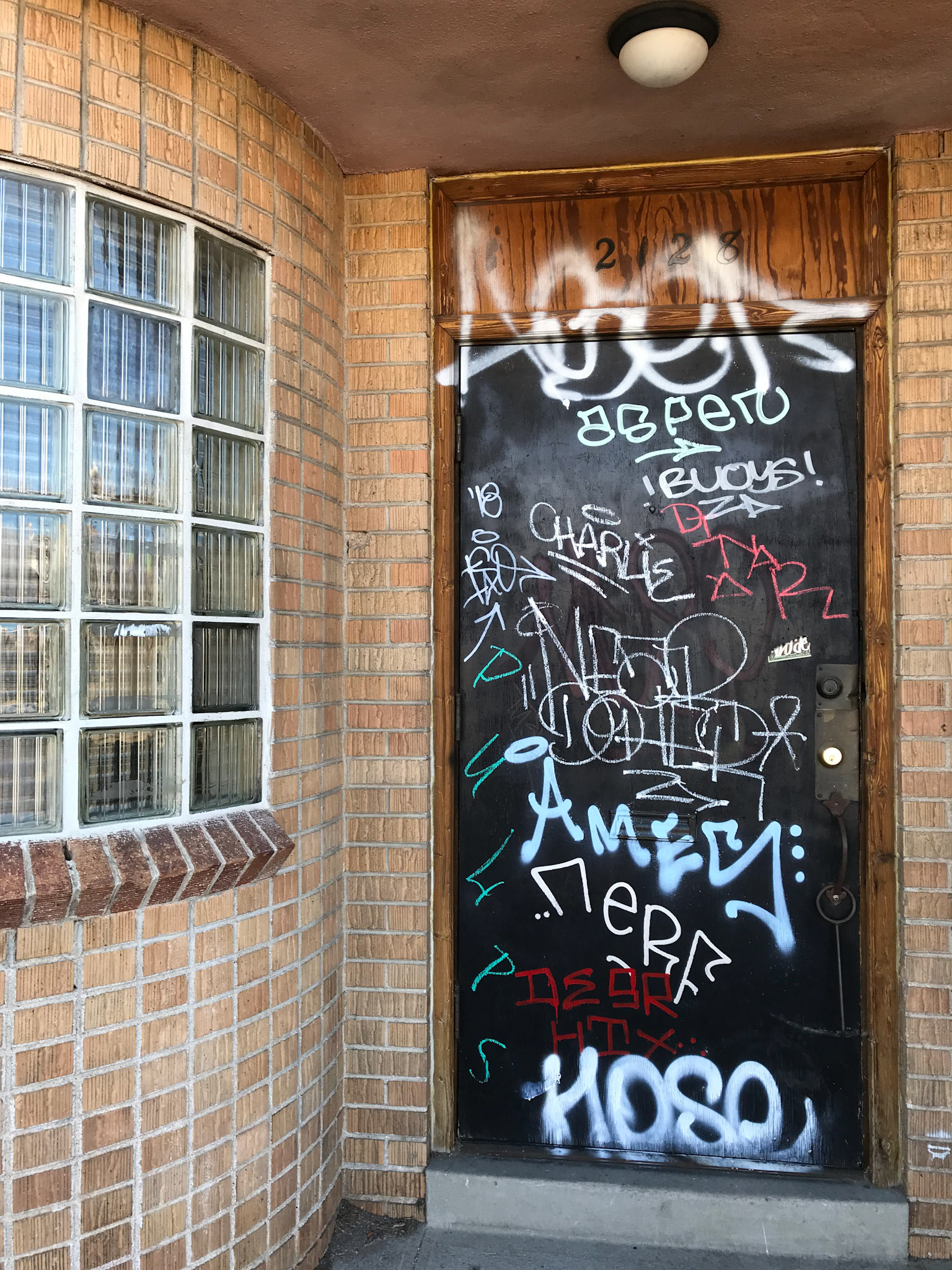 Front Door Graffiti, Denver