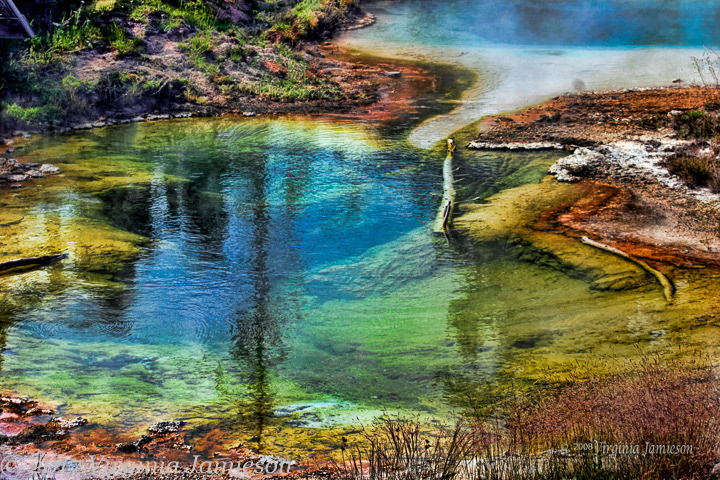 Sulphuric pond flowing into Blue Pond at Yellowstone NP; UA-92916515-1