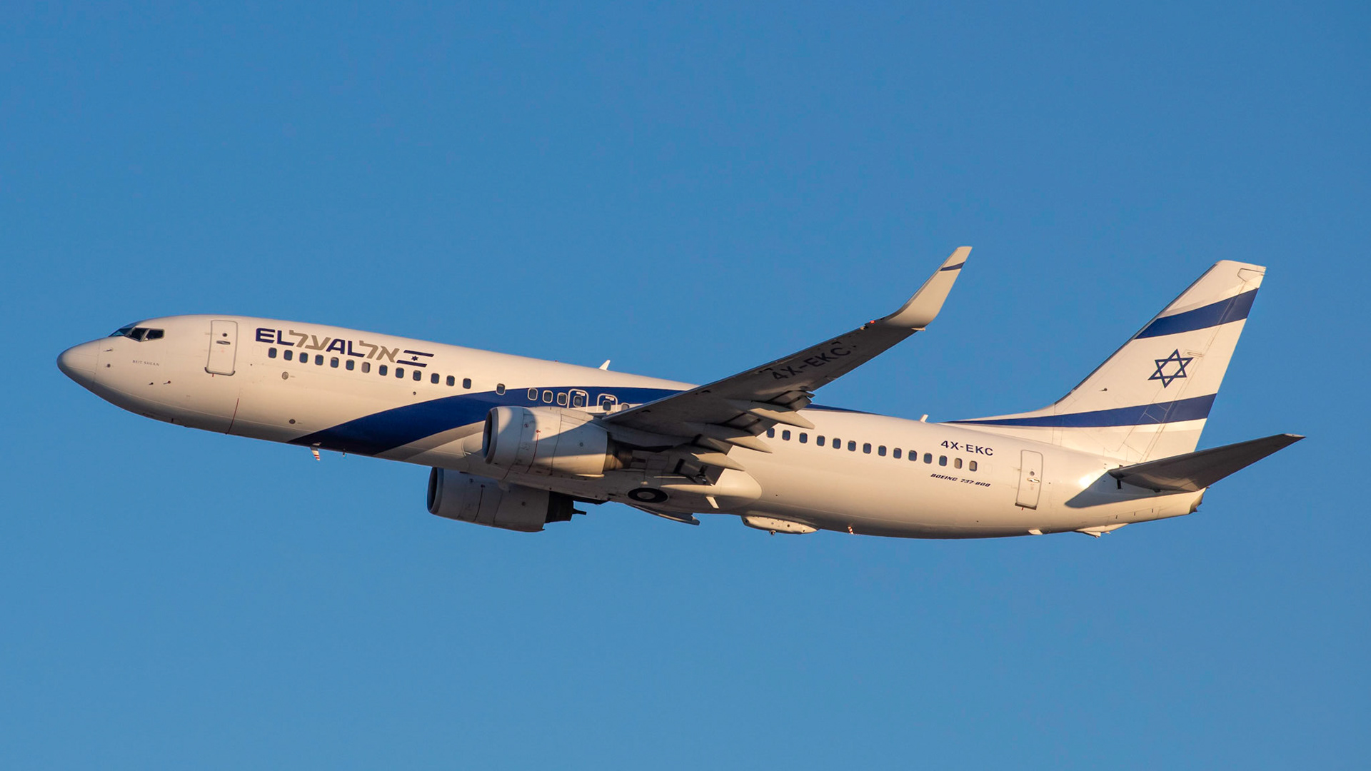 El Al b738, 4X-EKC, TLV-OTP