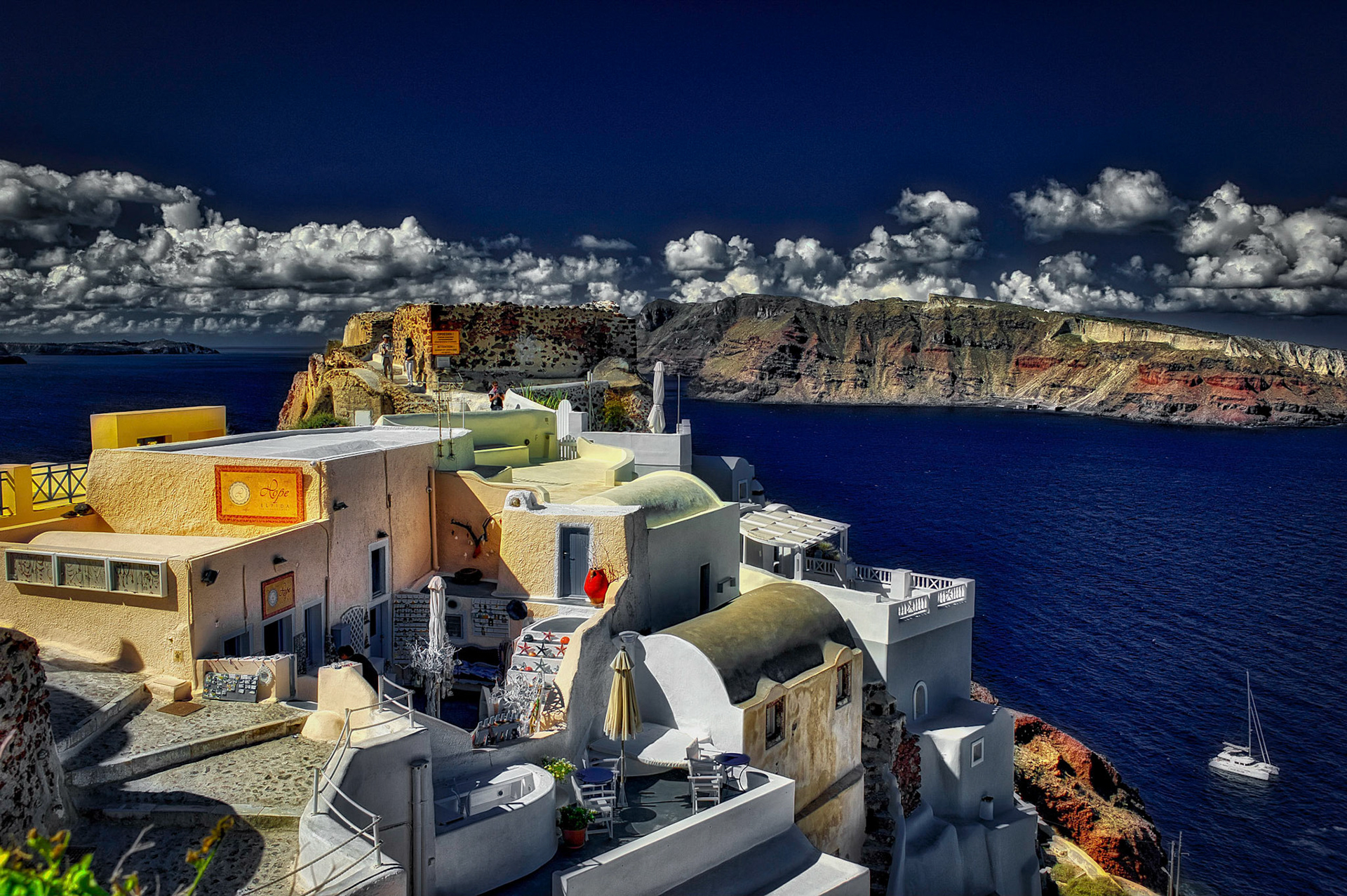 Oia, Santorini, Greece