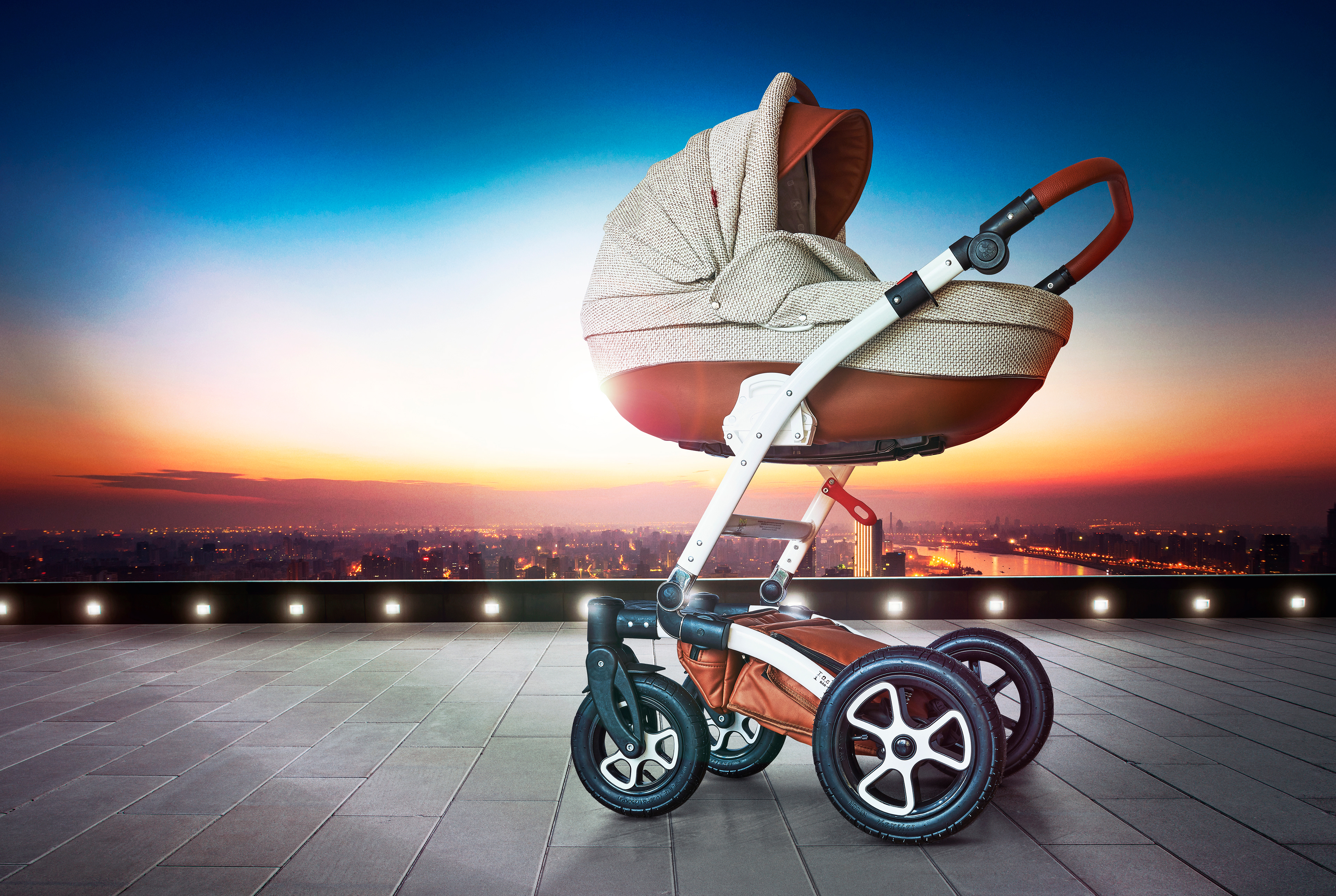 Коляски для детей фото. Коляска . Skoda VRS Mega man-Pram. Tutek детские коляски 2022. На коляску. Дедскийкаляски.