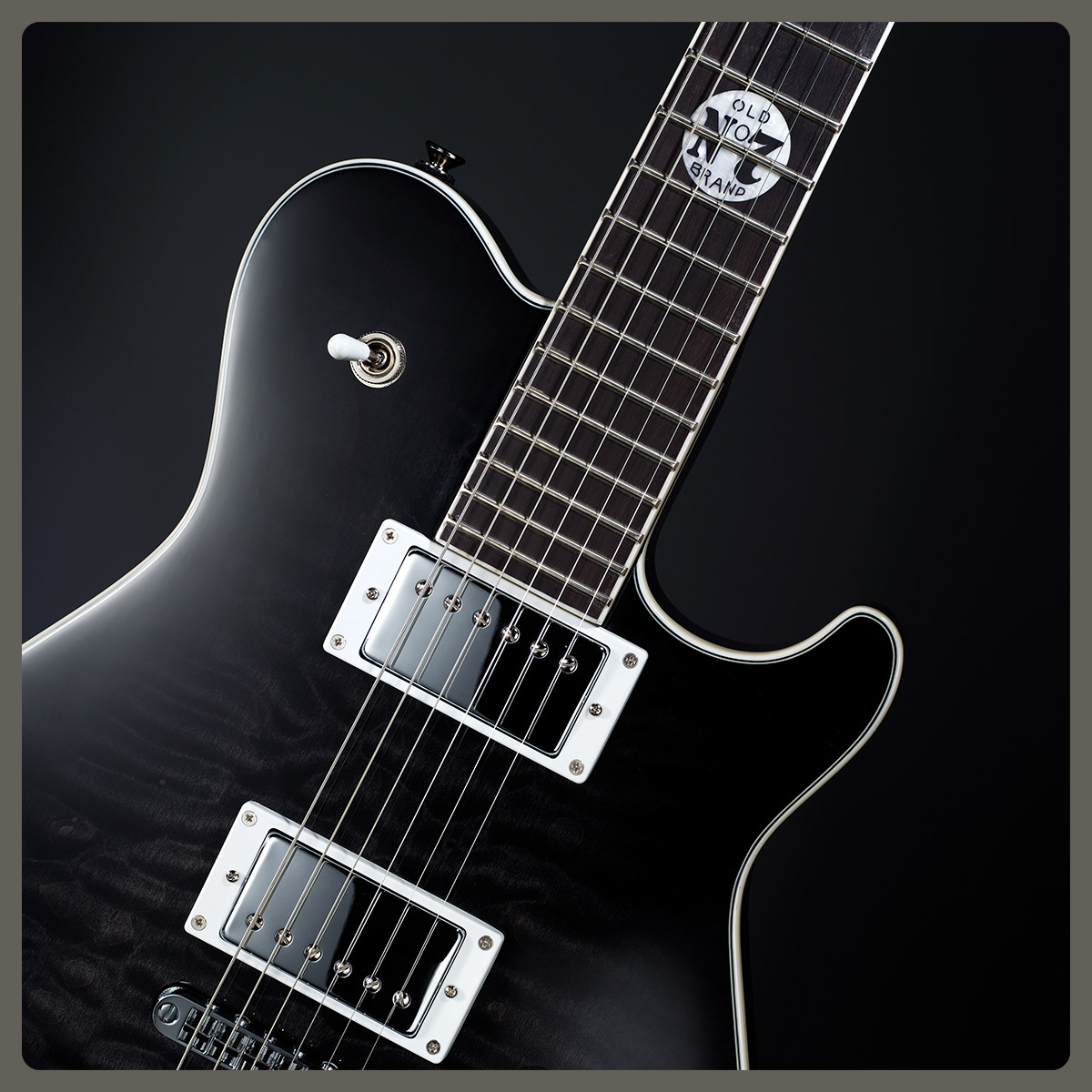 No7 Guitar, Pete Gardner, Photographer, Studio, Still Life, London, UK, © Copyright Pete Gardner