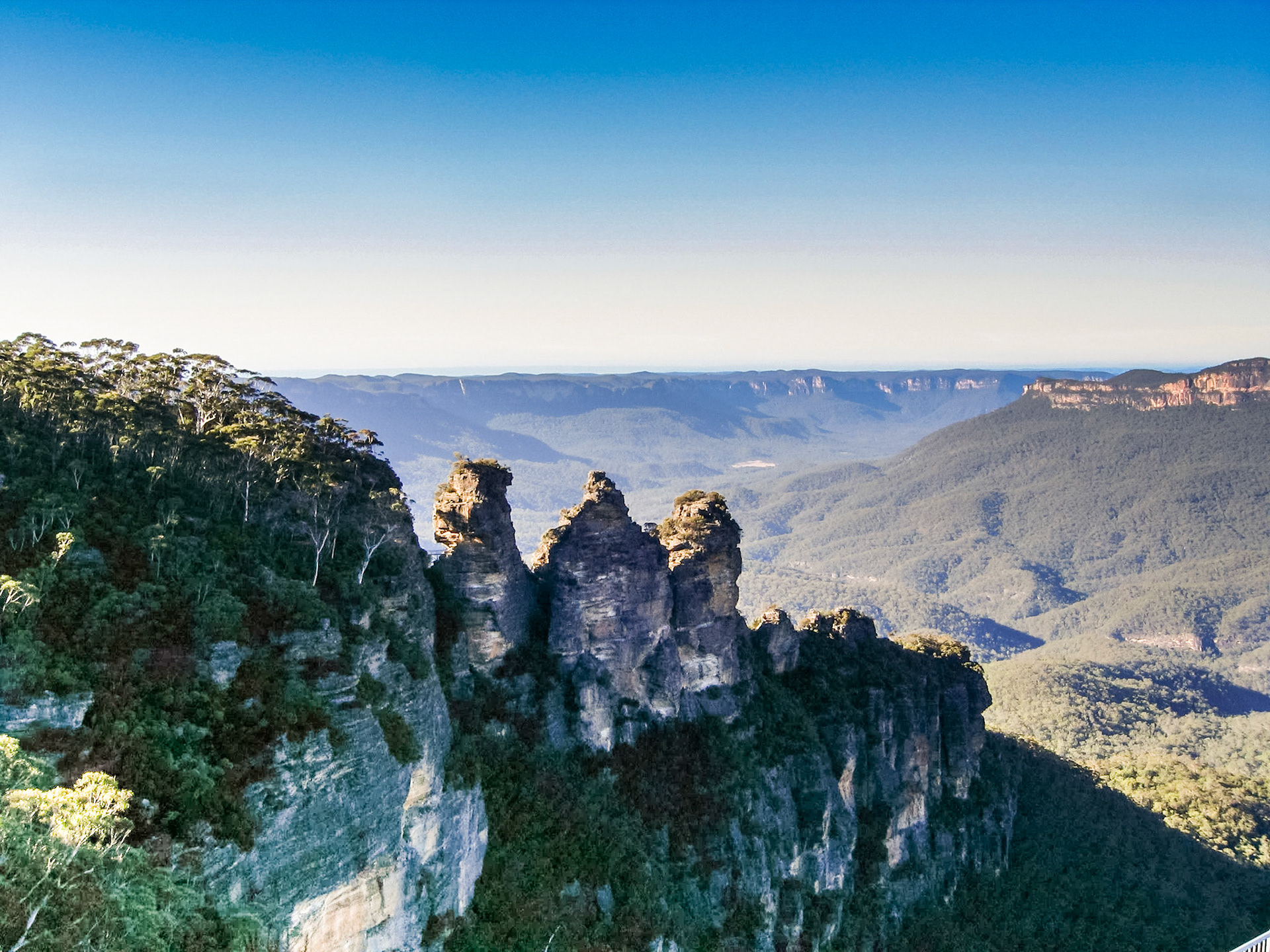The Three Sisters - Blue Mountains