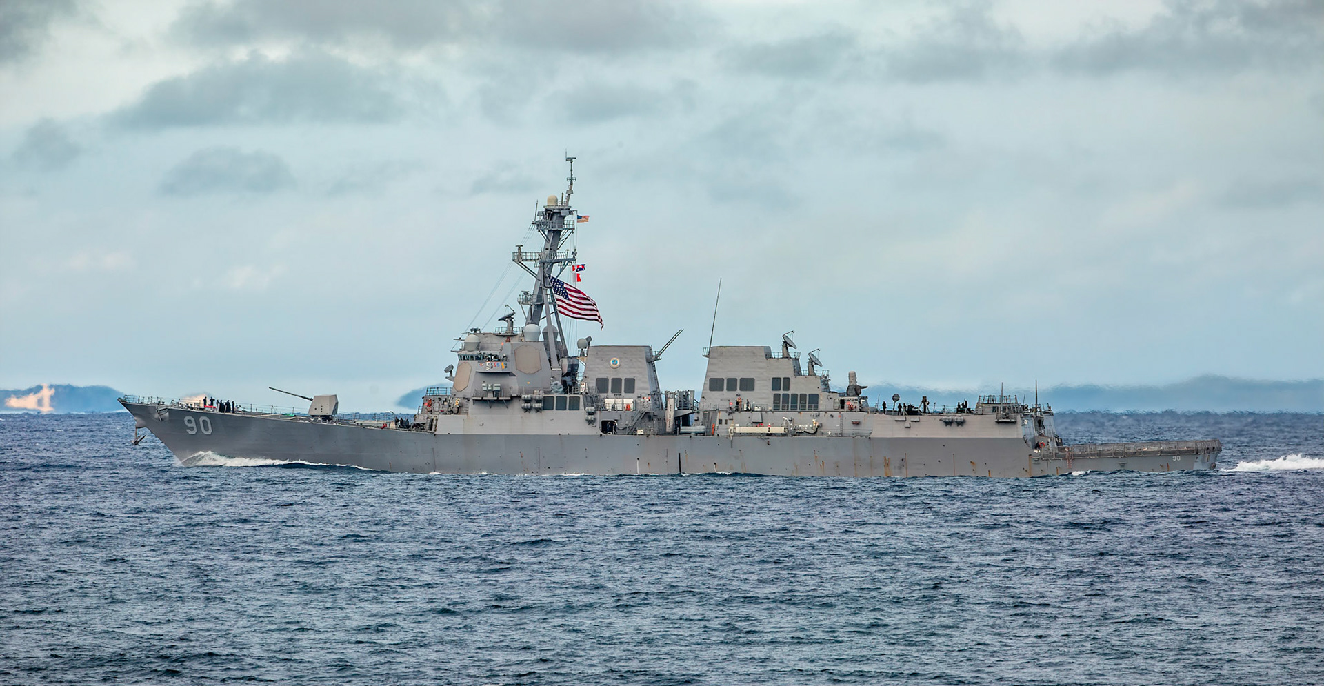 USS Chafee departing Caloundra
