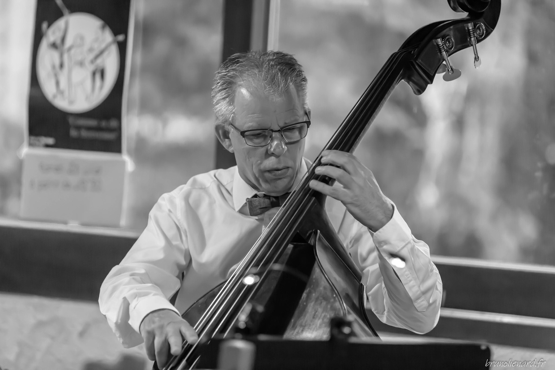 Concert de Comme a dit la serveuse à La Calèche