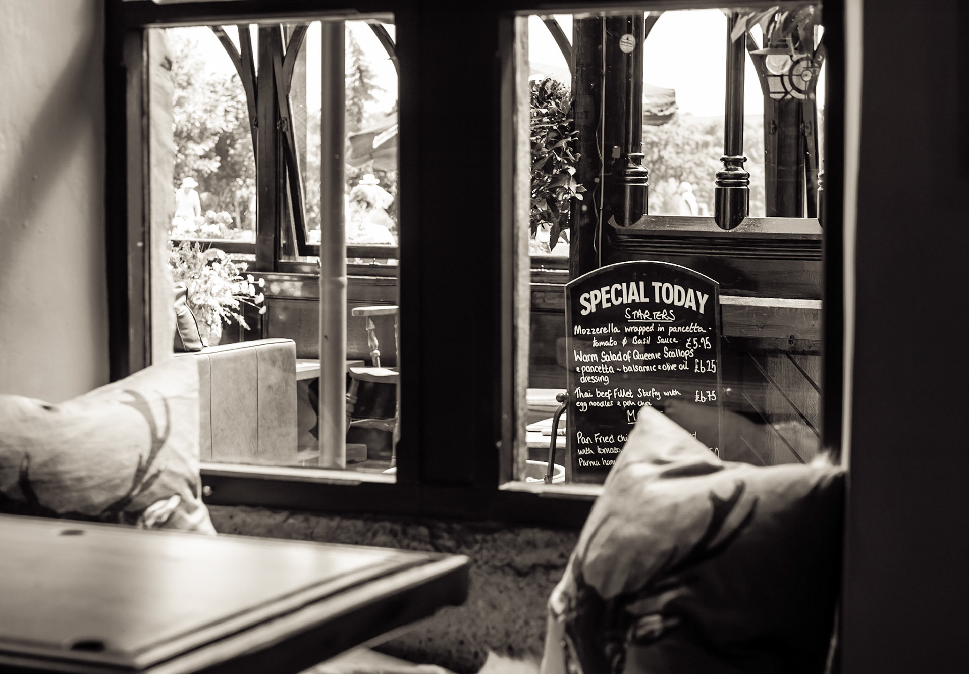 Ambient Photographic The Friars Head