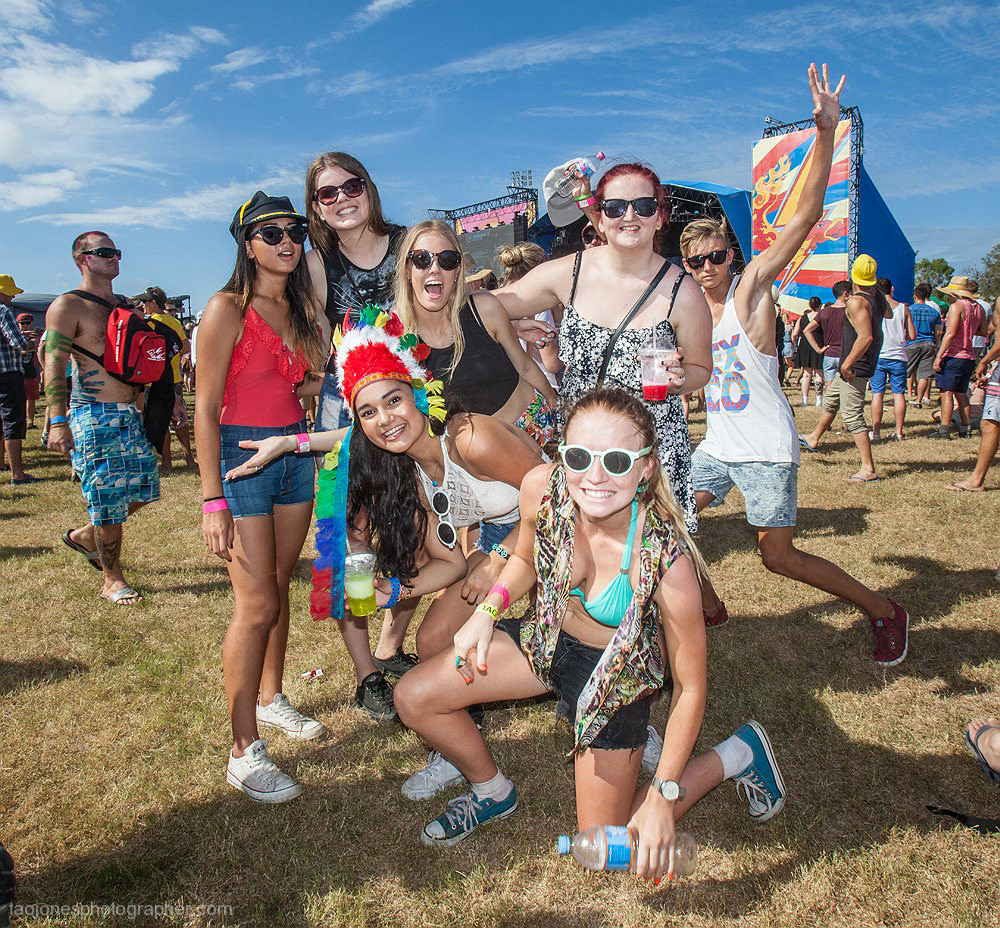 roger cotgreave - The Big Day Out Crowd Gold Coast