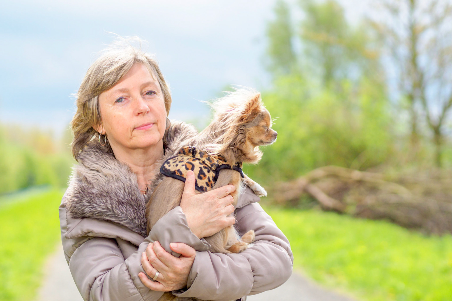 High-Key outdoor portrait - adult female with Chihuahua