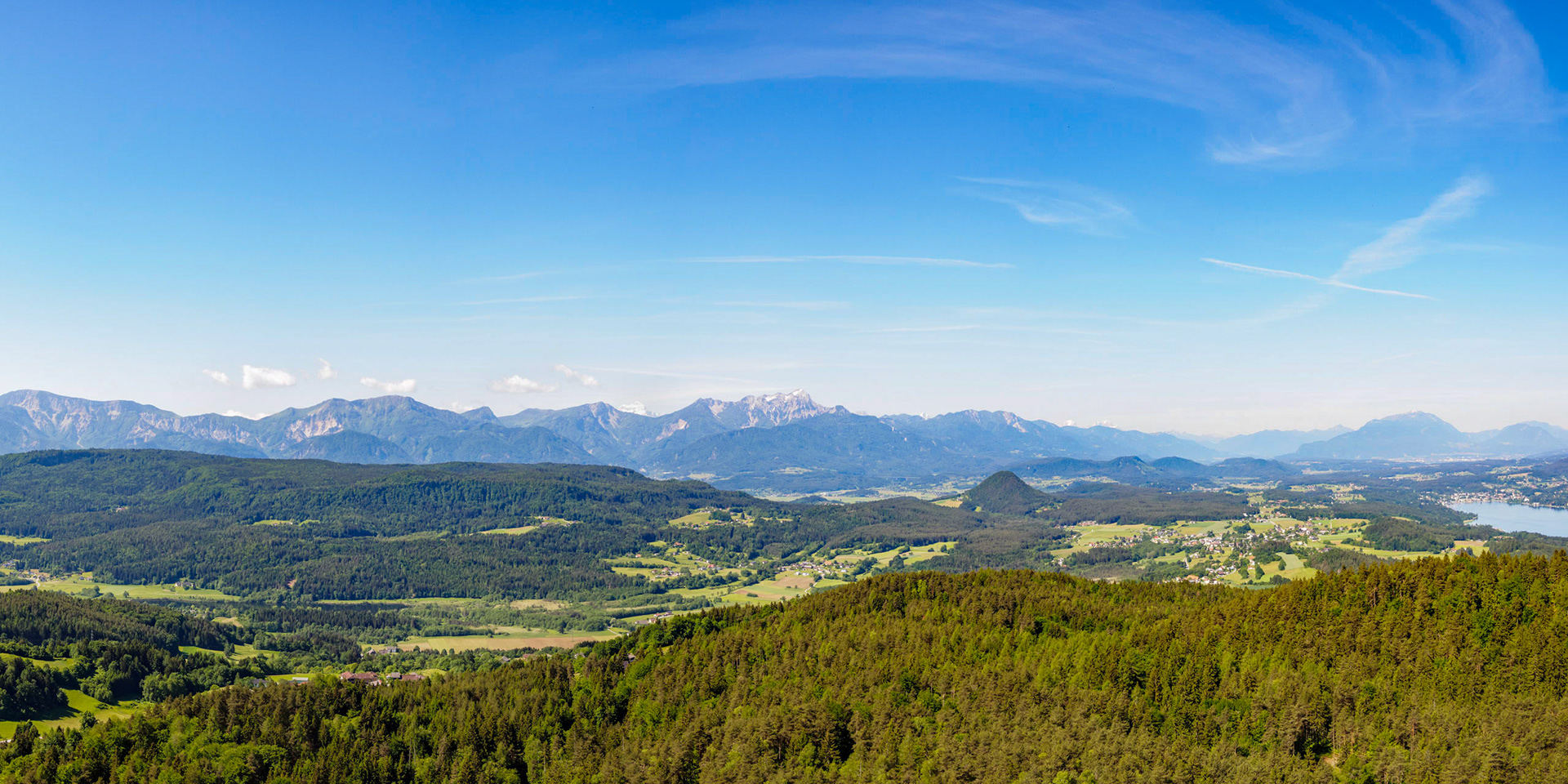 Pyramidenkugel - View on the Karawanken Mountains II