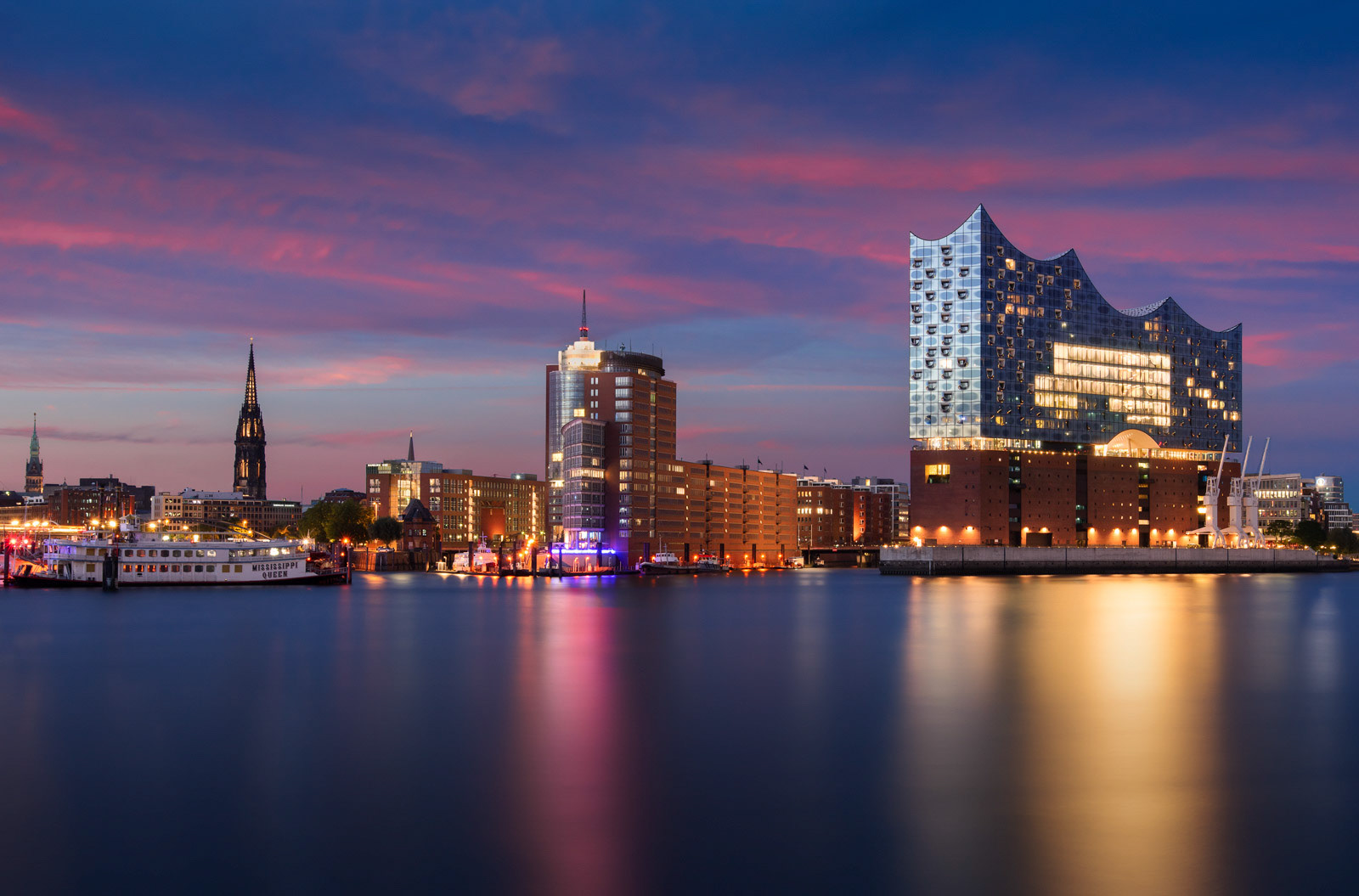 Hamburg Skyline