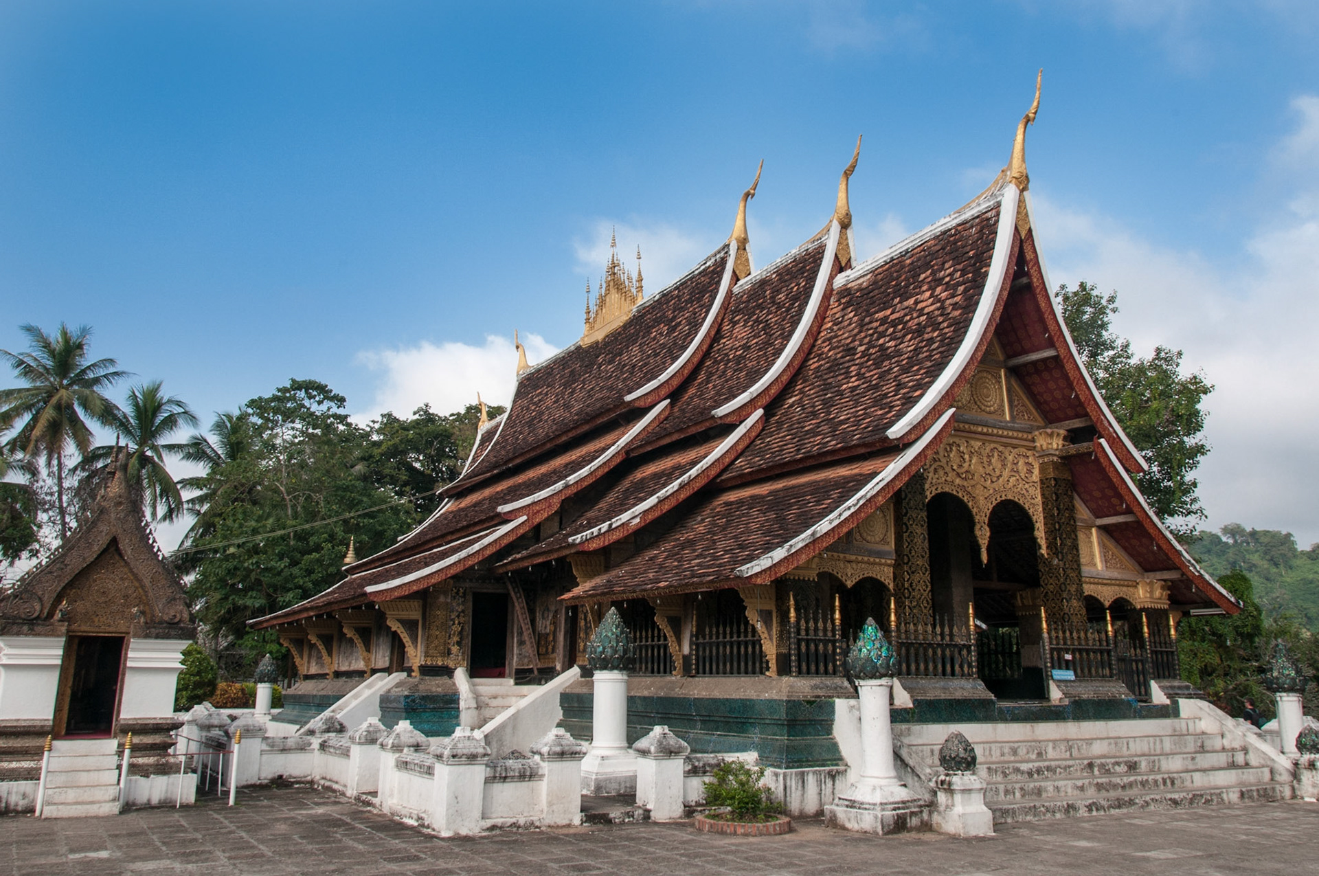 Laos,Luang Prabang, Wat Xieng Thong, the main temple,