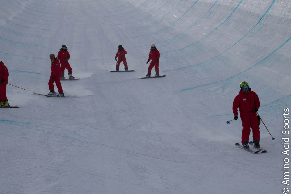 Let the Slippers start off the Men's Halfpipe contest for the US Grand Prix Copper!!!!