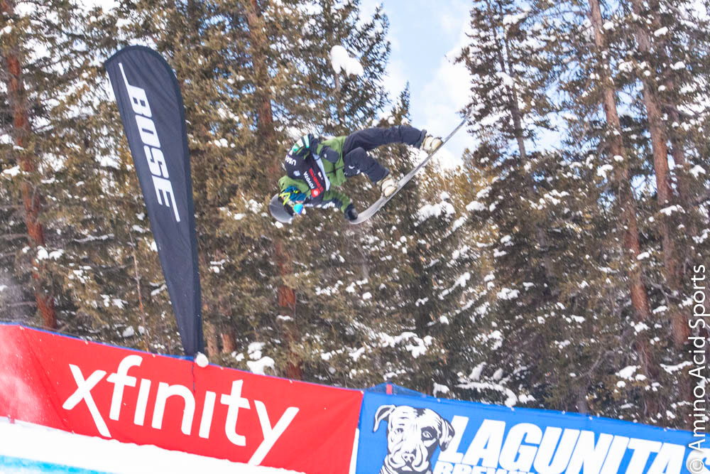 Ikko ANAI (JAPAN) reaches his nose grab into a 1080*