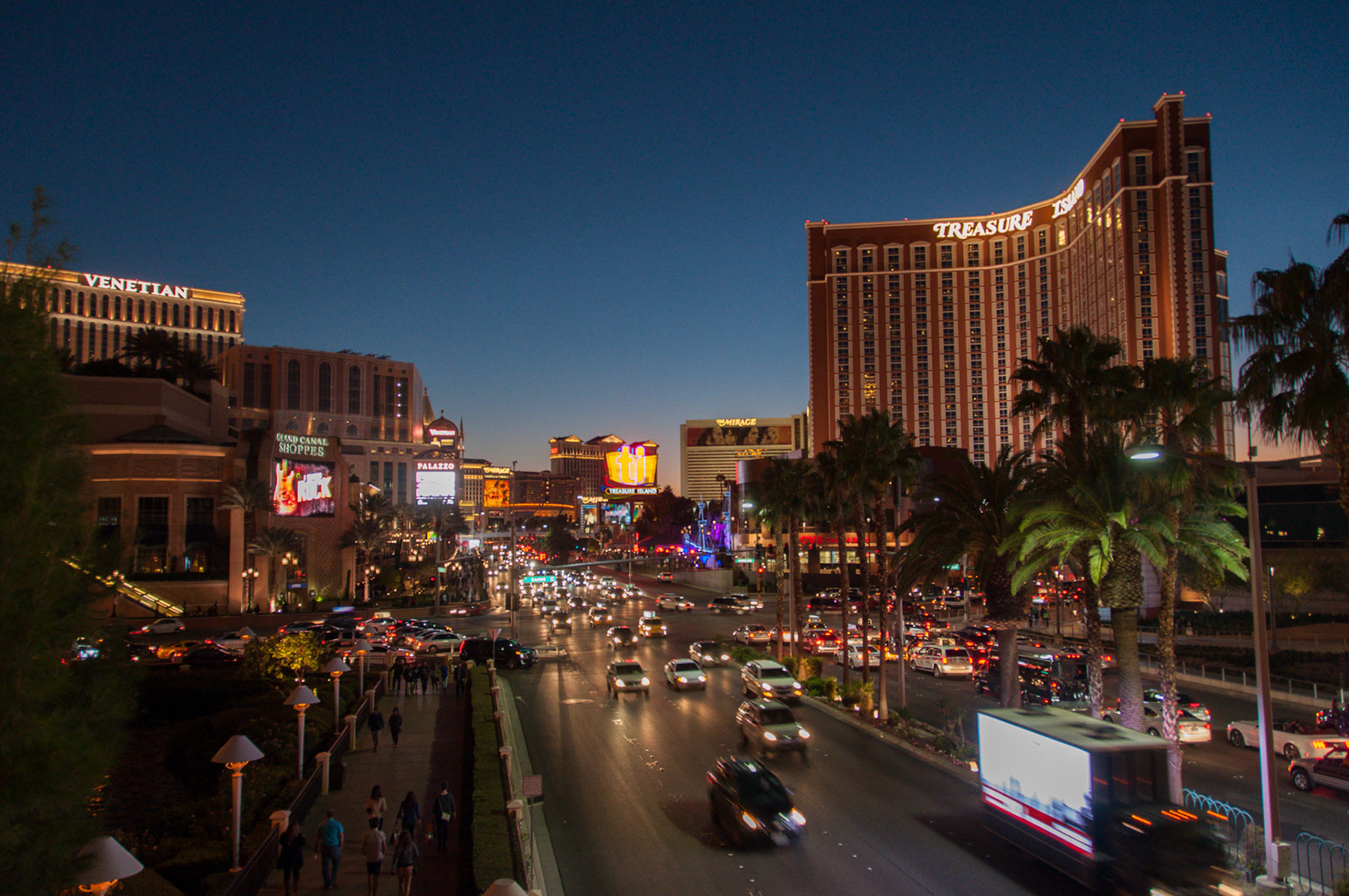 we toured nearly all of the casinos on the strip this weekend.