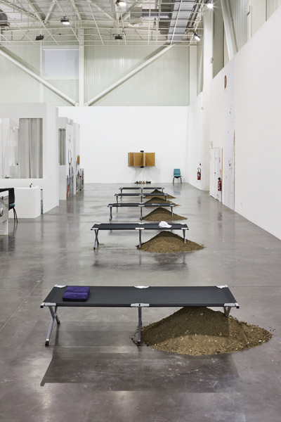 Emmanuelle Lainé, Suspension Volontaire de la Crédulité, Panorama 2019, exhibition view, Credit : Jeanchristophe Lett