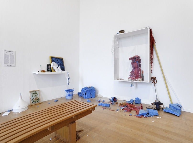 Emmanuelle Lainé, Biennale de Lyon 2015"la vie Moderne", exhibition view, credit: Blaise adilon