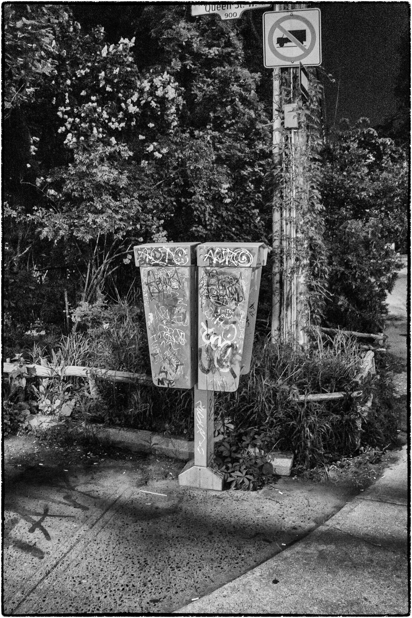 Payphones on Queen