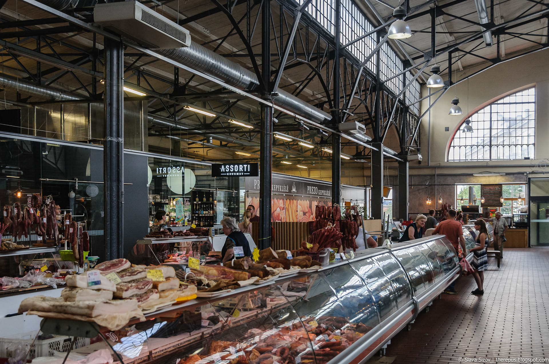 Slava's Portfolio Hales Market, Vilnius
