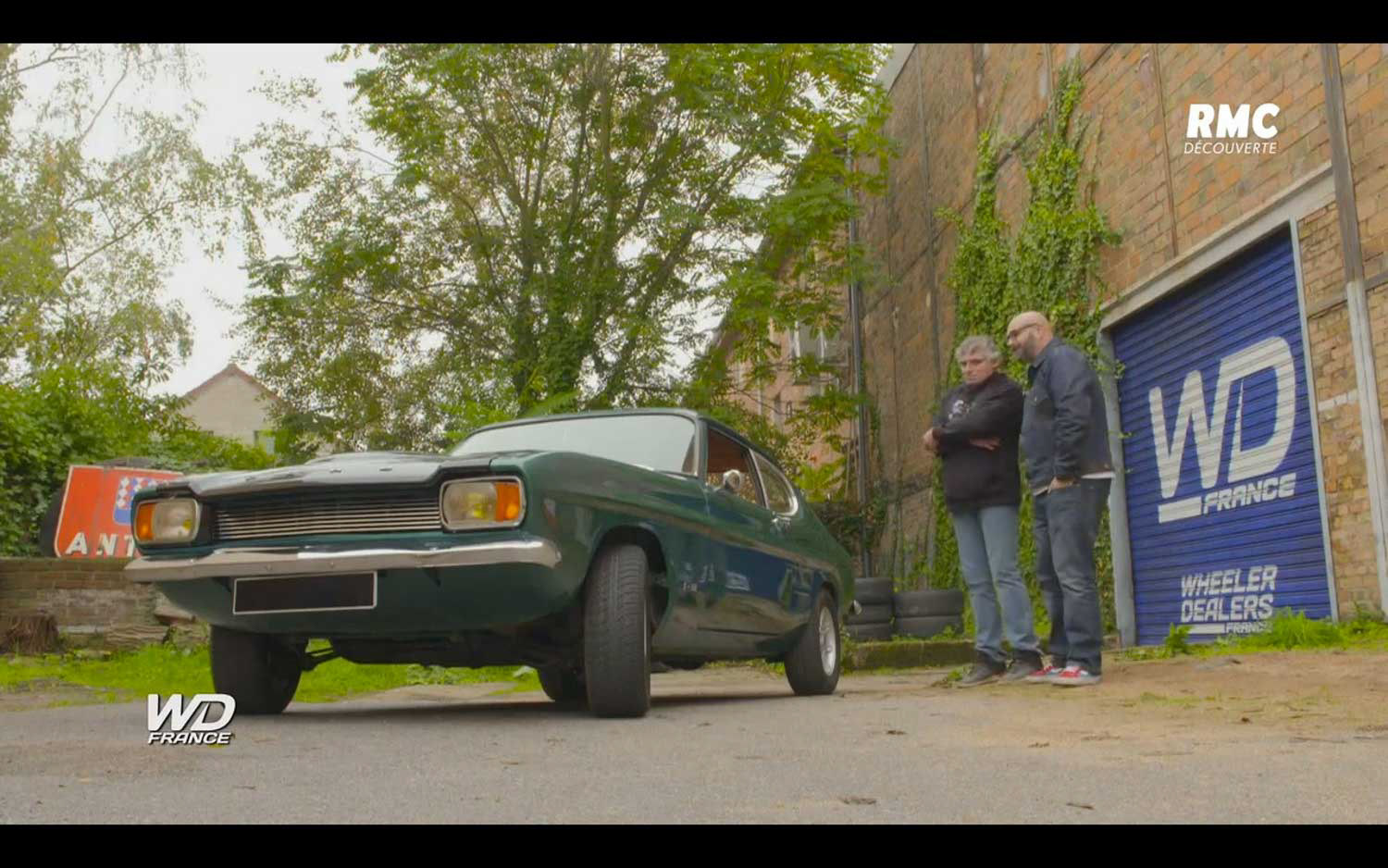 Graffiti sur store pour Wheeler Dealers France sur RMC Découverte